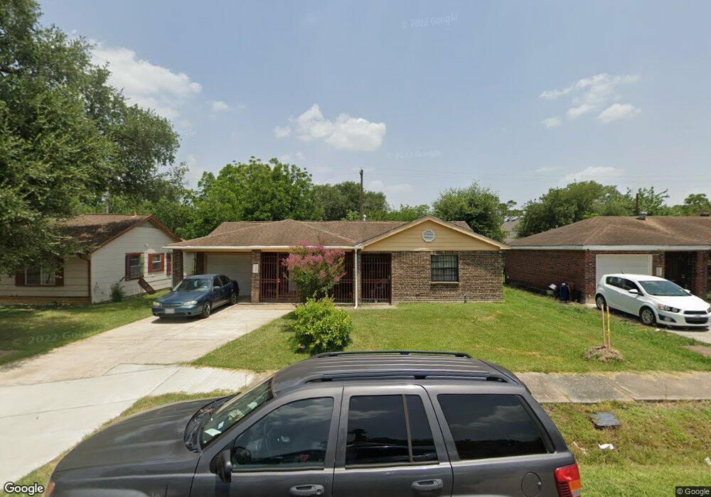 7027 Sherwood Dr, Houston, TX 77021 - photo 1
