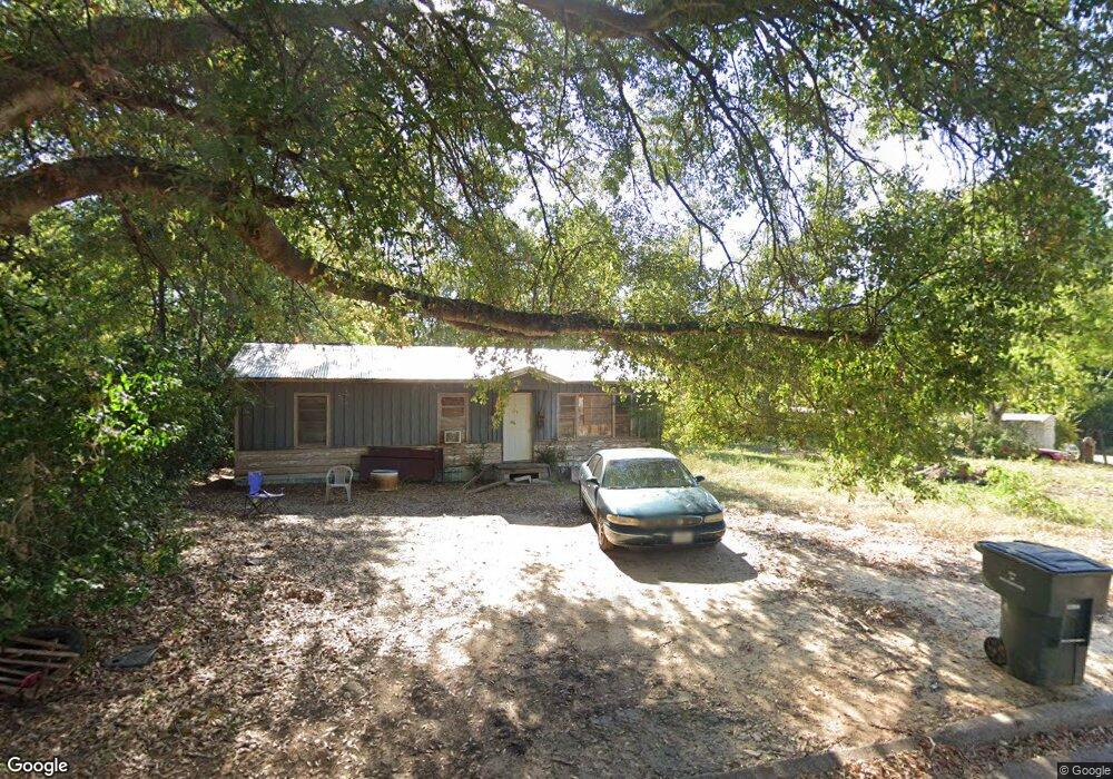 801 Sweetgum St, Nacogdoches, TX 75961 - photo 1