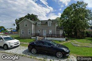 301 S 4th St, Kentland, IN 47951