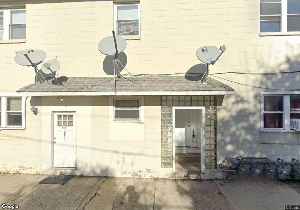 302 Grant St, Olyphant, PA 18447 - photo 1