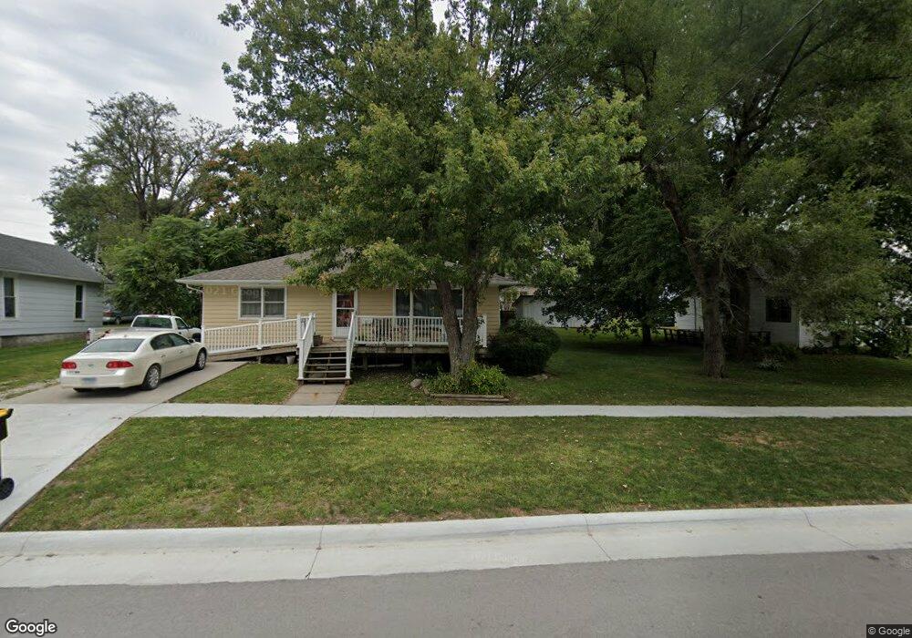 327 E Cass St, Osceola, IA 50213 - photo 1