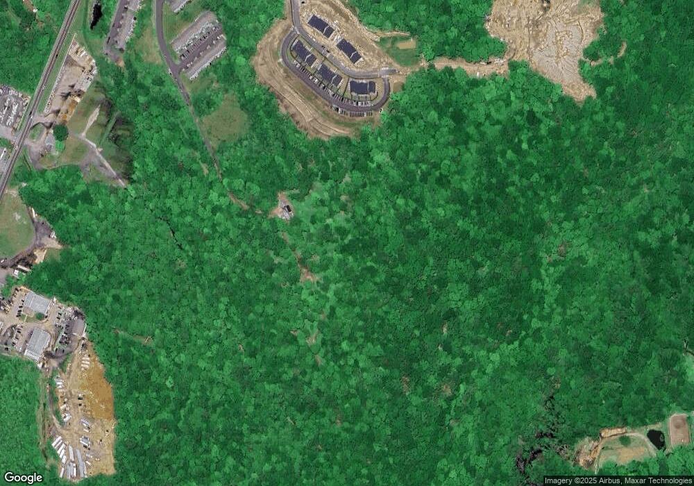 712 Lake Vista Dr unit 712, East Hampton, CT 06424 - photo 1