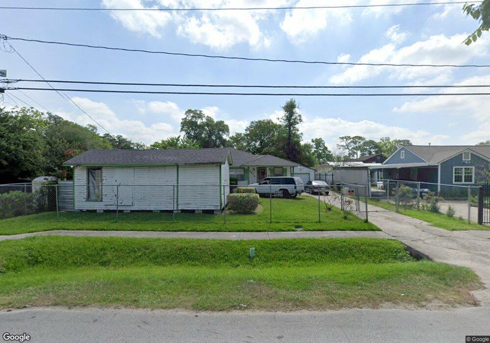 8614 Curry Rd, Houston, TX 77093 - photo 1