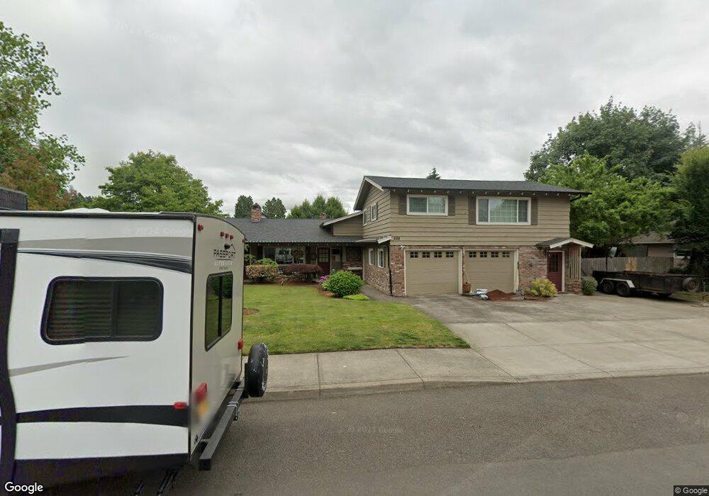 588 N Juniper St, Canby, OR 97013 - photo 1