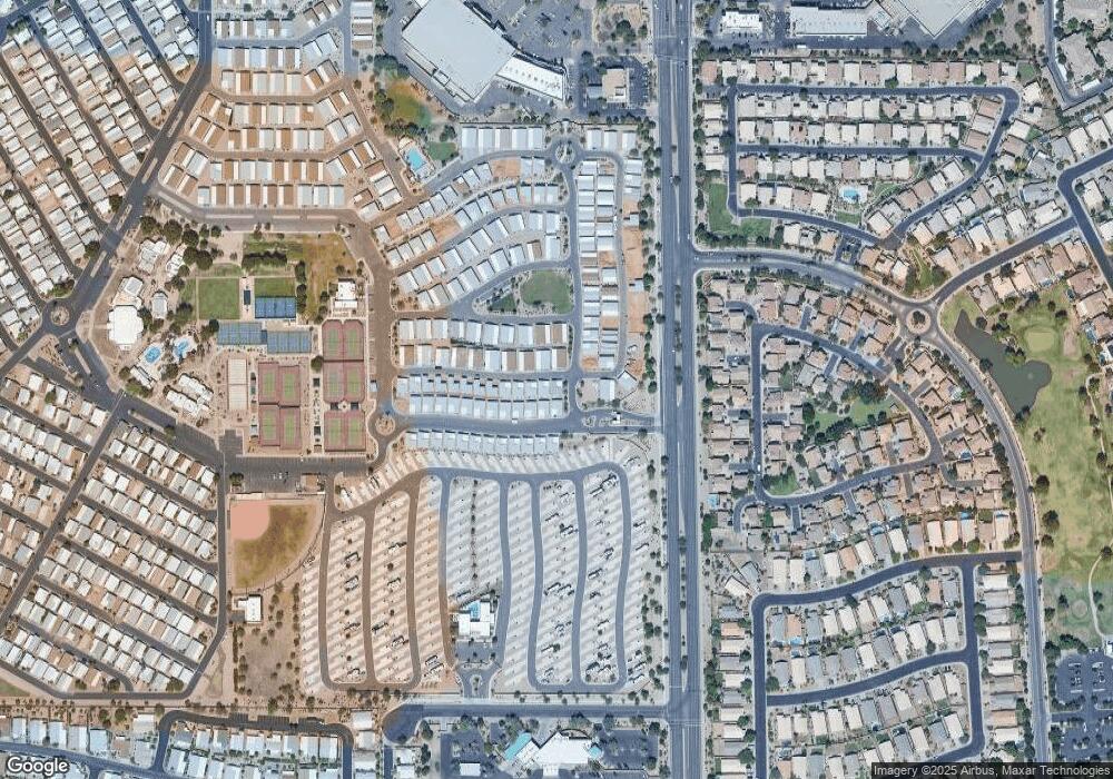 2206 S Ellsworth Rd unit 16B, Mesa, AZ 85209 - photo 1