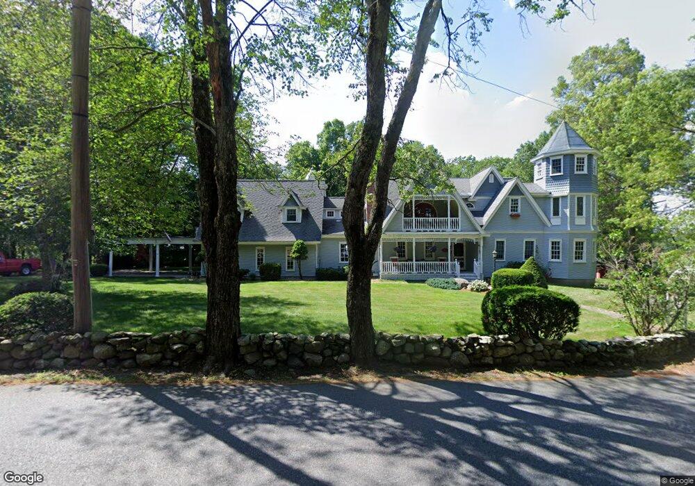 489 Methuen Rd, Dracut, MA 01826 - photo 1