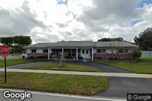 7400 SW 11th St, Plantation, FL 33317
