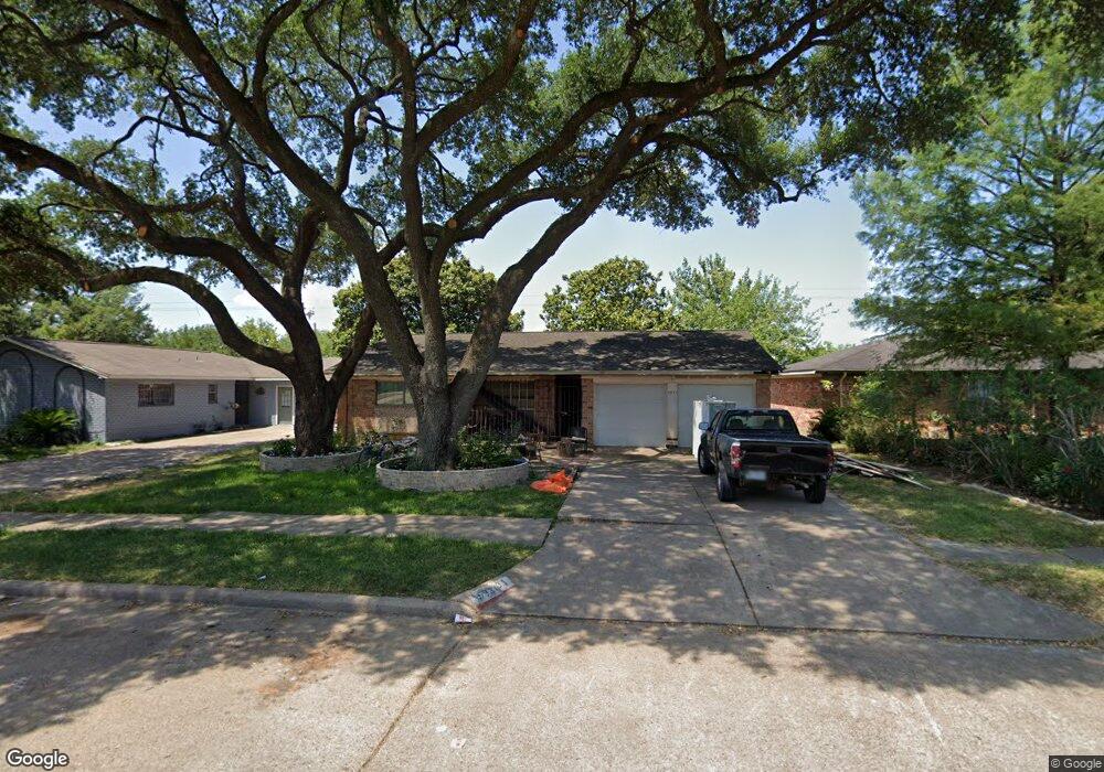 8931 Glen Shadow Dr, Houston, TX 77088 - photo 1
