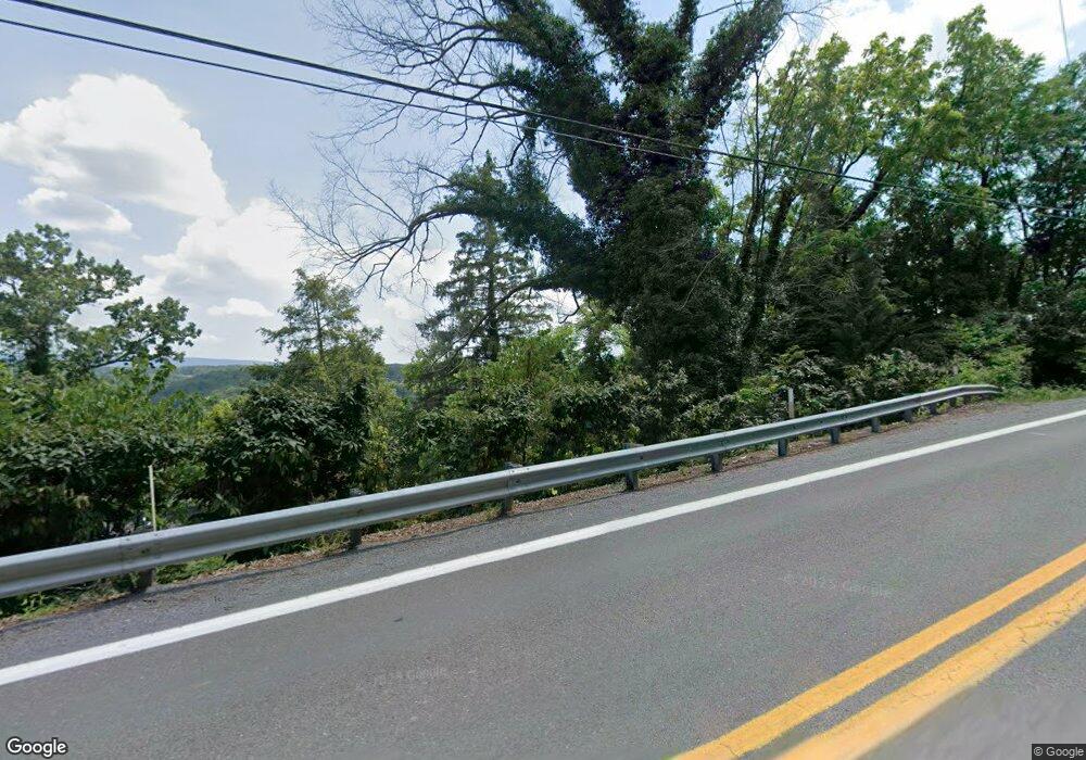 362 Cornelius Ave, Berkeley Springs, WV 25411 - photo 1