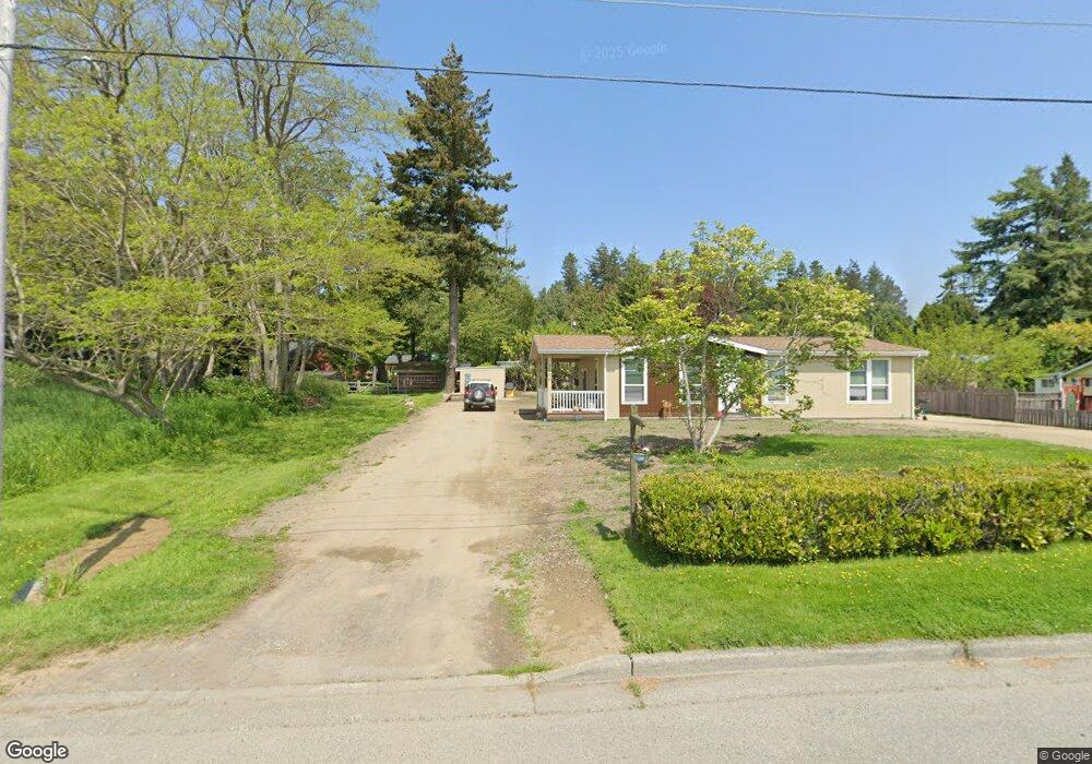 1356 Gulf Rd, Point Roberts, WA 98281 - photo 1