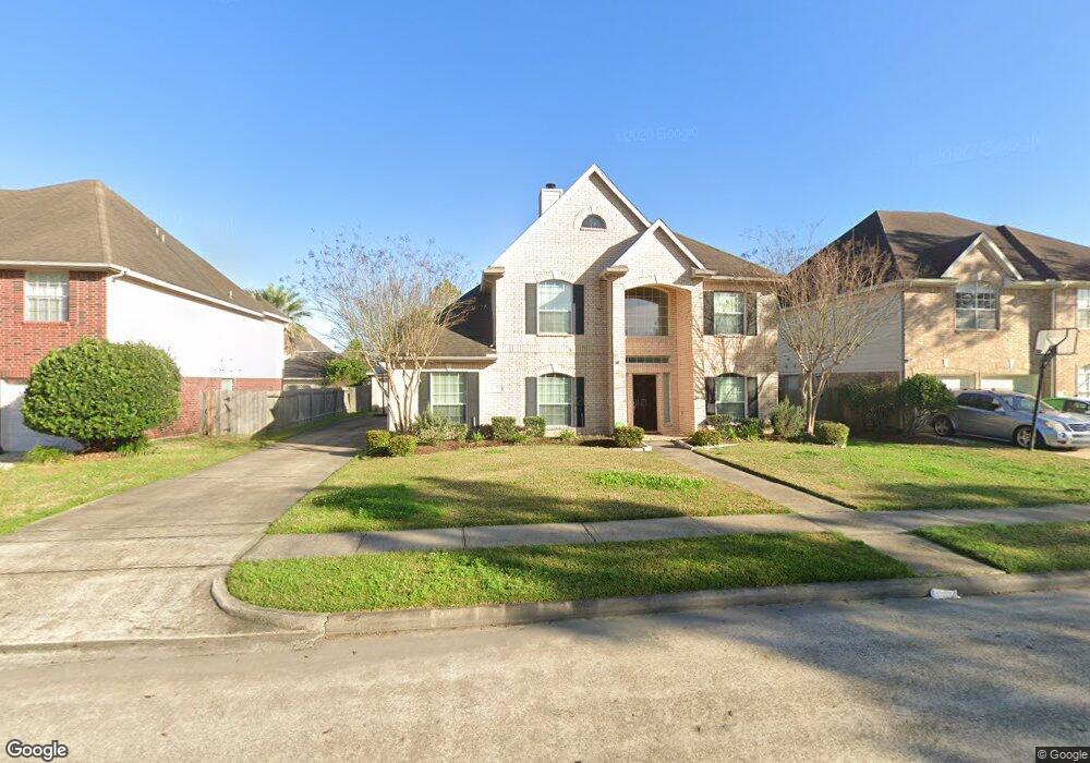 5103 Jolie Dr, Pearland, TX 77584 - photo 1