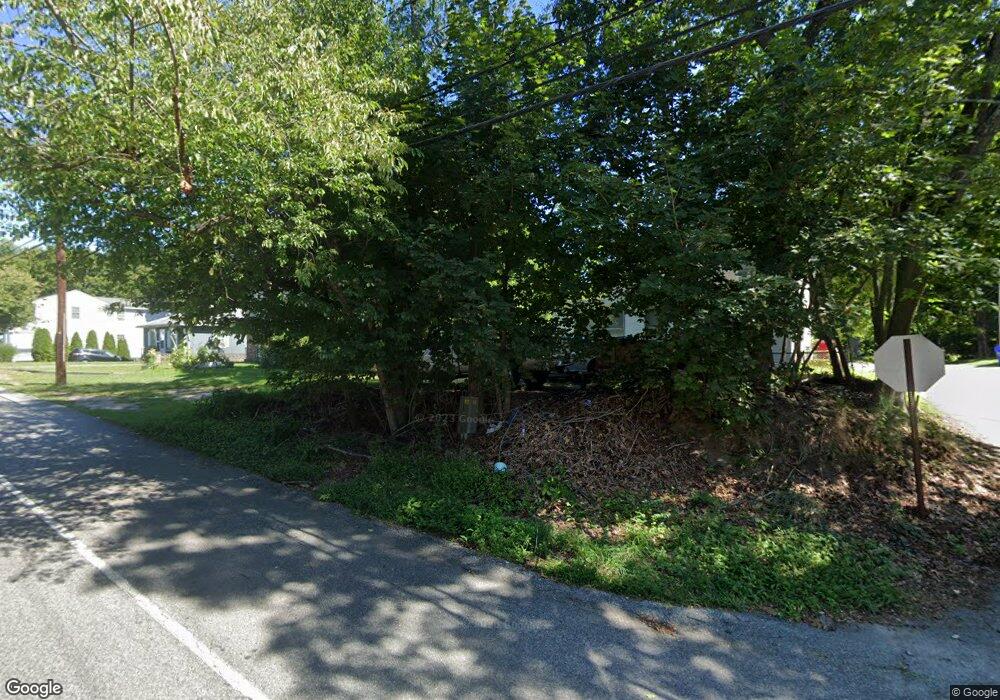 18 Breeze Ave, East Providence, RI 02915 - photo 1