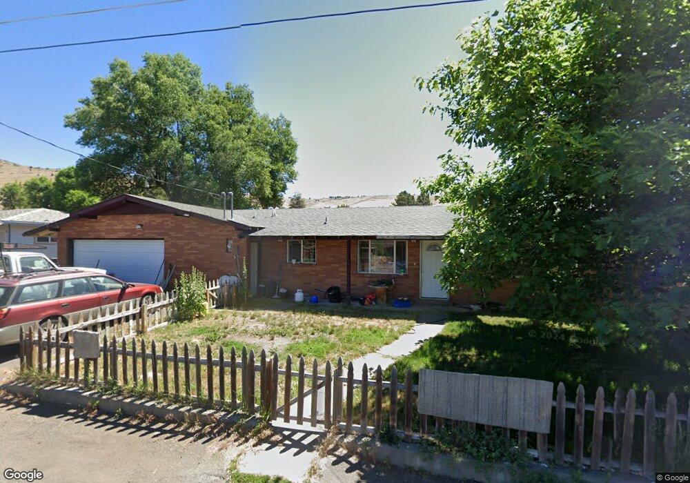 1751 Logan St, Klamath Falls, OR 97603 - photo 1