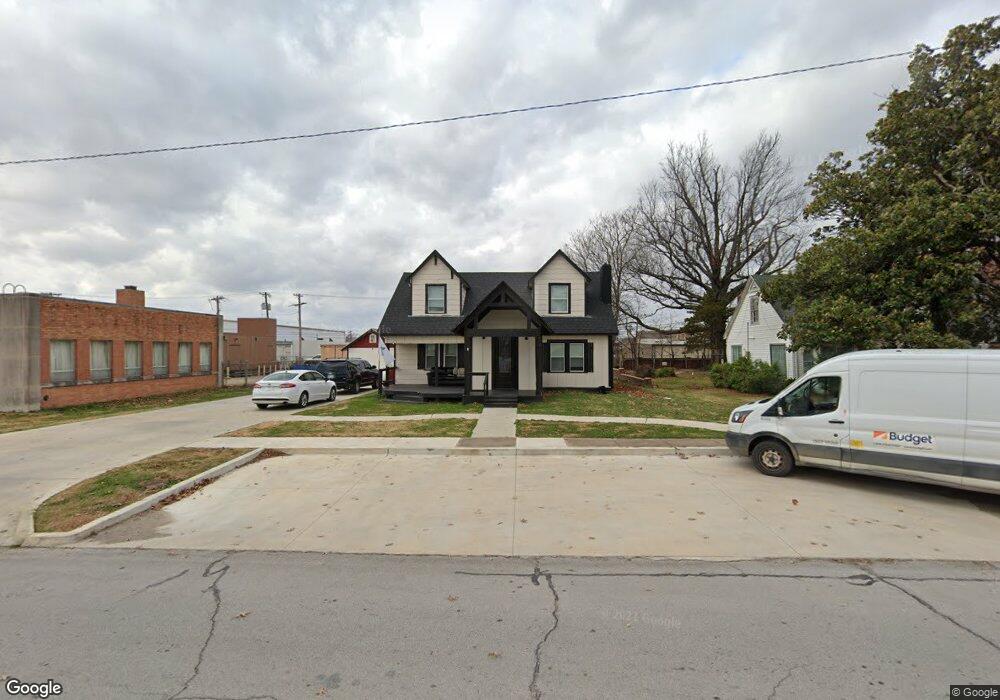 16 S Vann St, Pryor, OK 74361 - photo 1