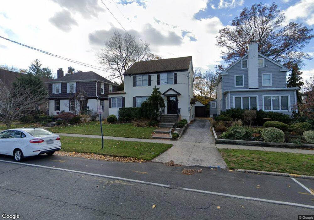 373 Woodmere Blvd, Woodmere, NY 11598 - photo 1