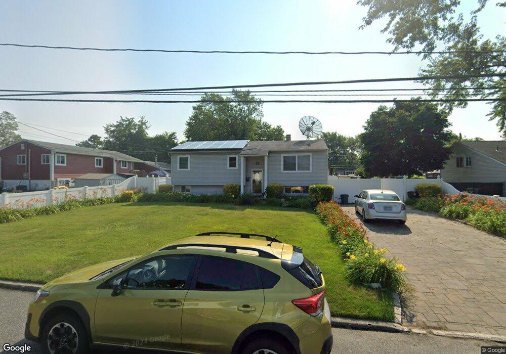 3119 Connecticut Ave, Medford, NY 11763 - photo 1