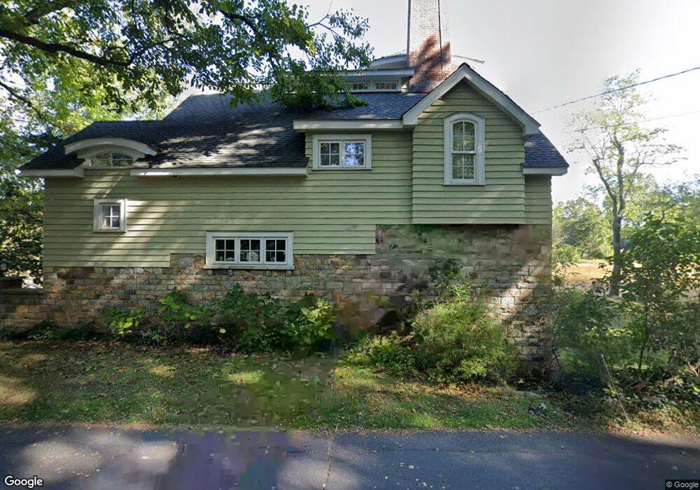 340 Riverside Ave, Riverside, CT 06878 - photo 1