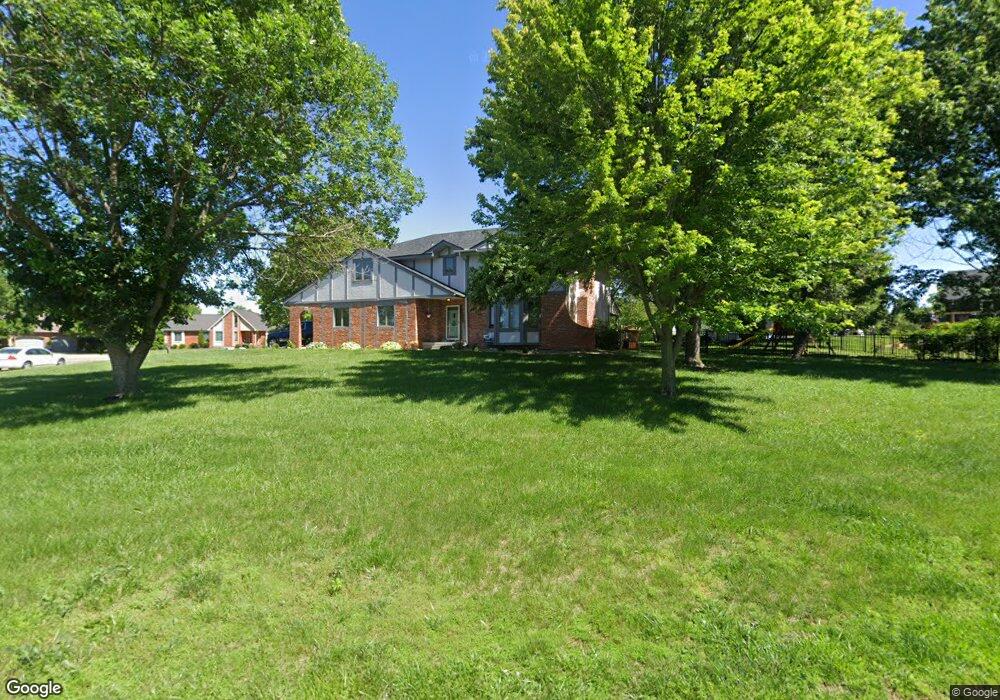 3634 SW Kings Forest Rd, Topeka, KS 66610 - photo 1
