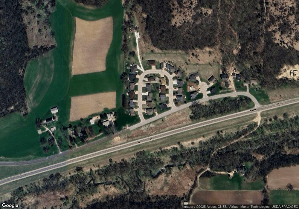 107 Bluffview Dr, Winona, MN 55987 - photo 1