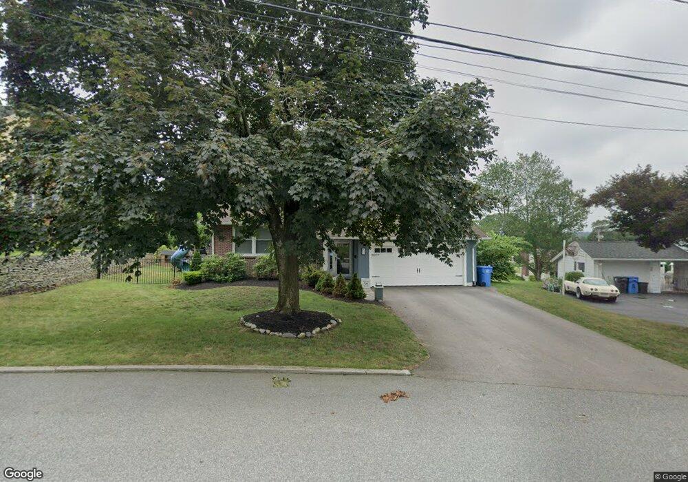 82 Cliffside Dr, Cranston, RI 02920 - photo 1