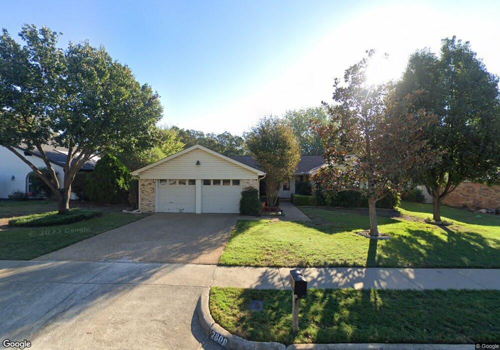 2808 Ridgewood Dr, Hurst, TX 76054 - photo 1