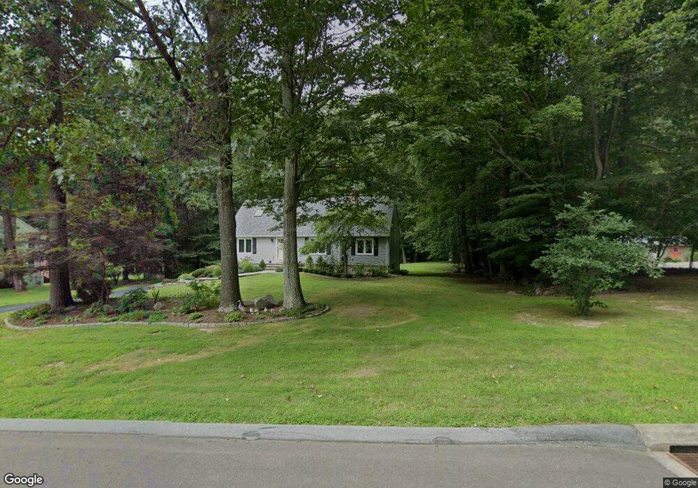10 Olde Orchard Rd, Clinton, CT 06413 - photo 1