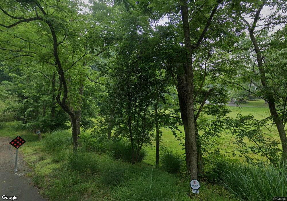 8211 Sparger St, McLean, VA 22102 - photo 1