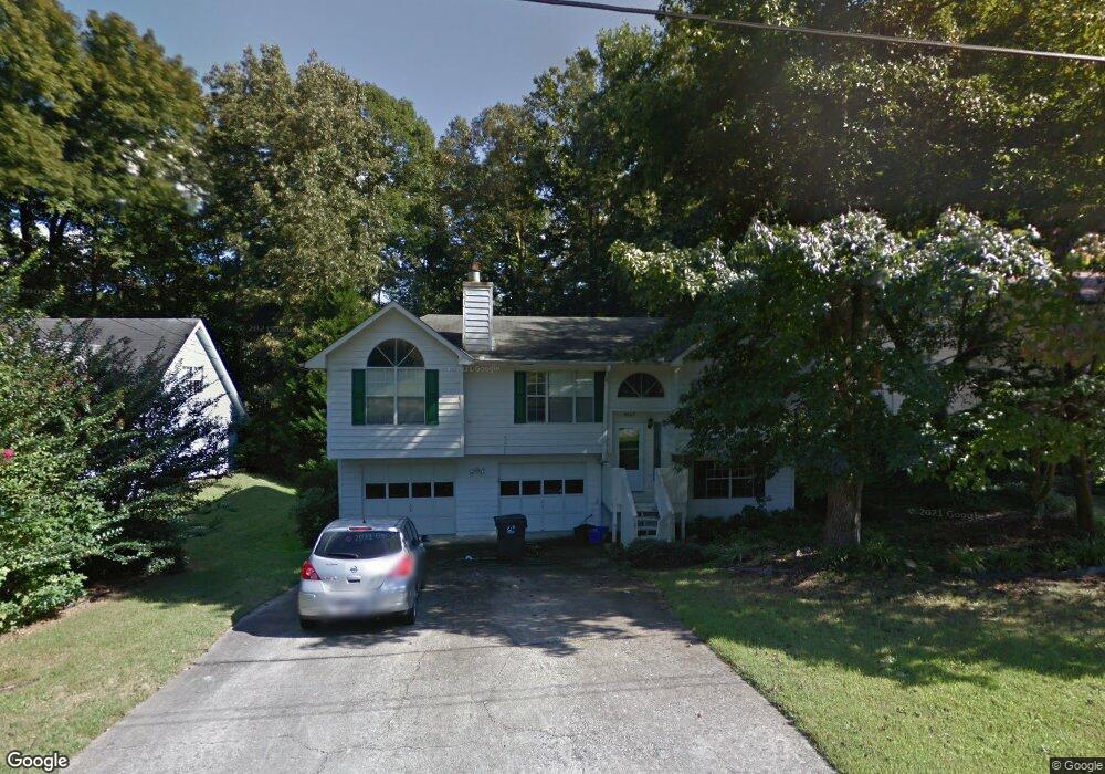 5607 Riverside Dr unit 4, Sugar Hill, GA 30518 - photo 1