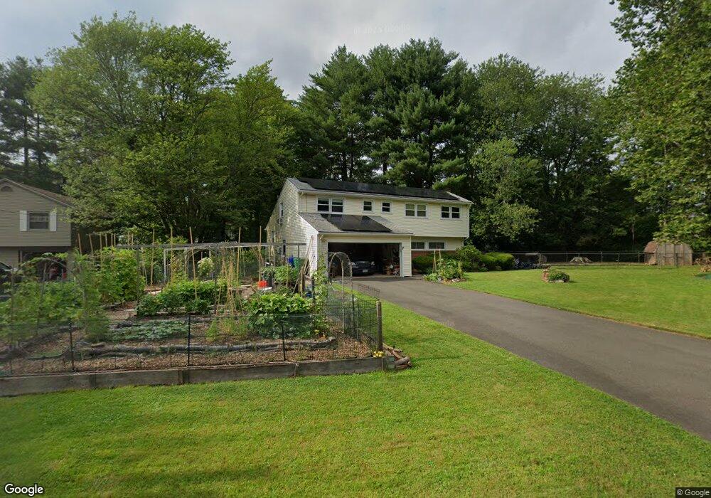 7 Andrea Ln, Bloomfield, CT 06002 - photo 1