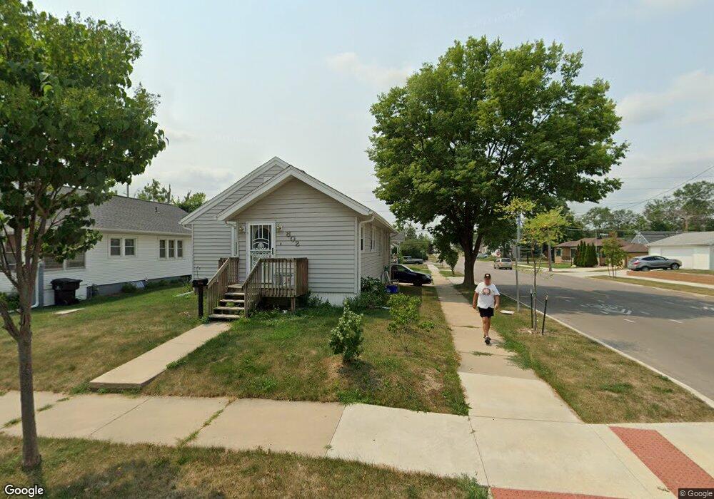 802 17th St SW, Cedar Rapids, IA 52404 - photo 1