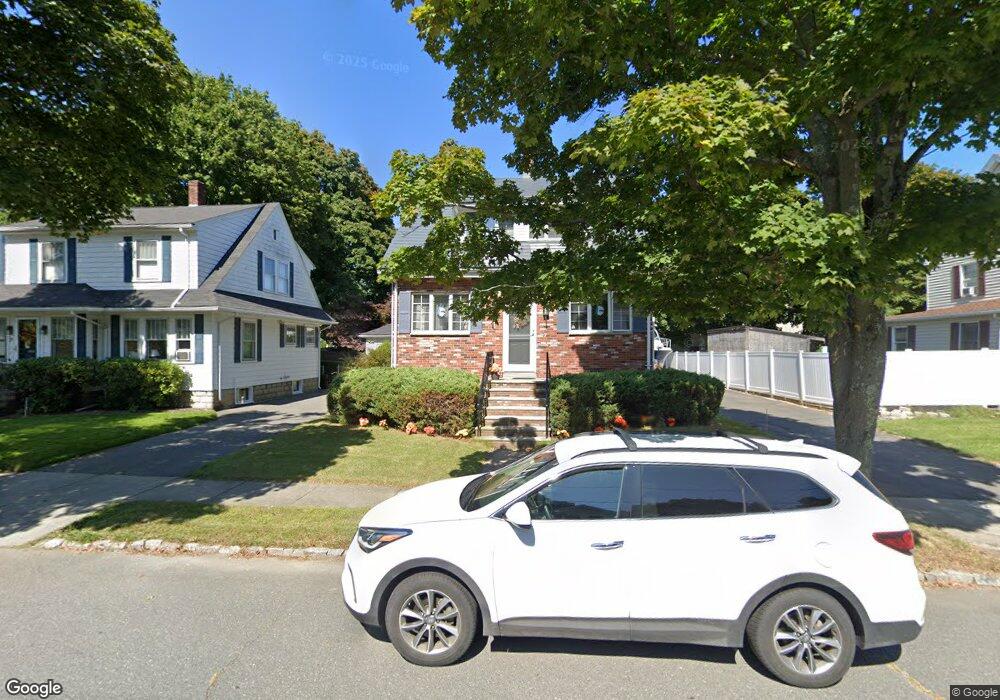 27 Parker St, Saugus, MA 01906 - photo 1