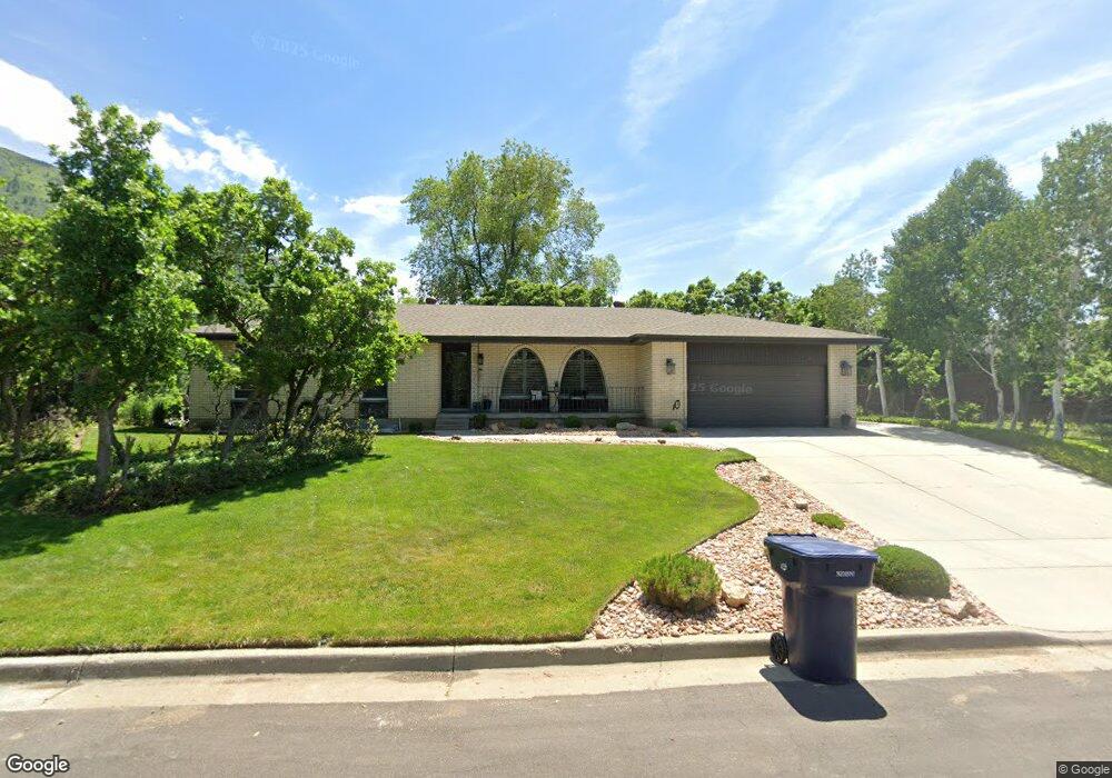 2428 Willow View Cir, Sandy, UT 84092 - photo 1