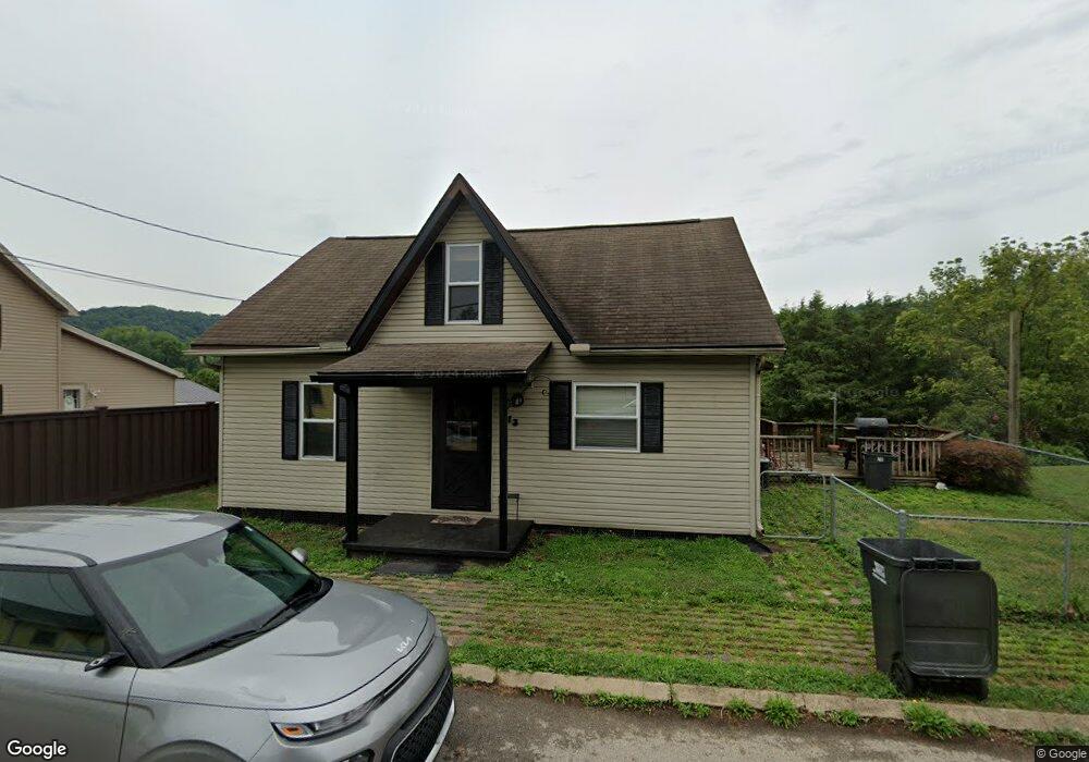 213 S Elm St, Sugar Grove, OH 43155 - photo 1