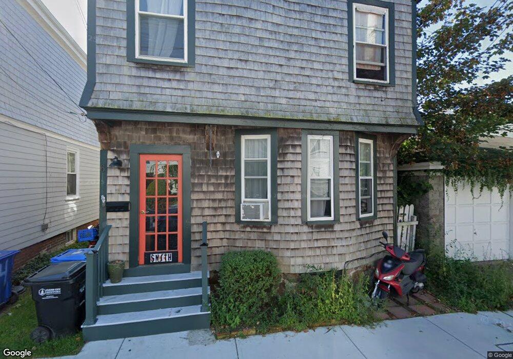 6 Clinton Ave, Newport, RI 02840 - photo 1