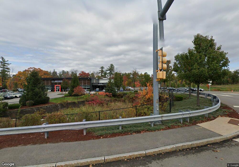 213 S River Rd, Bedford, NH 03110 - photo 1