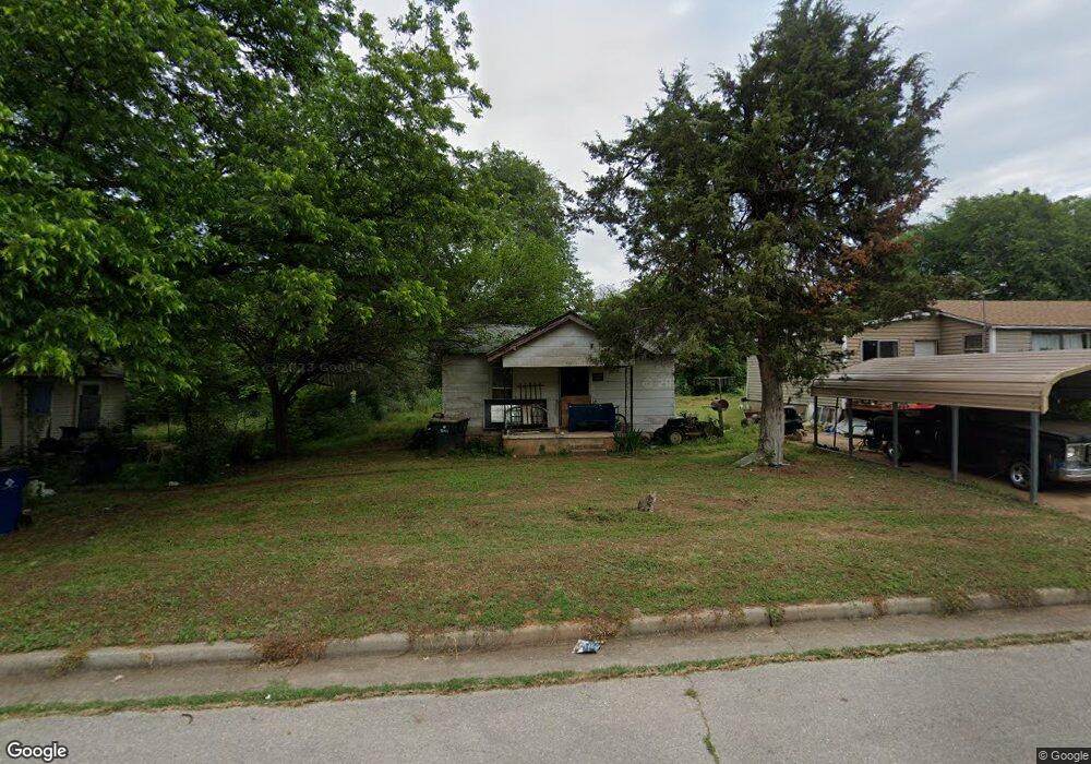 411 W Cypress Ave, Duncan, OK 73533 - photo 1