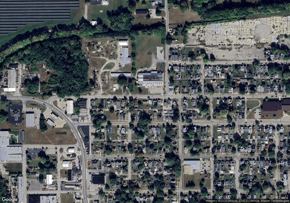 827 Bates St, Logansport, IN 46947 - photo 1