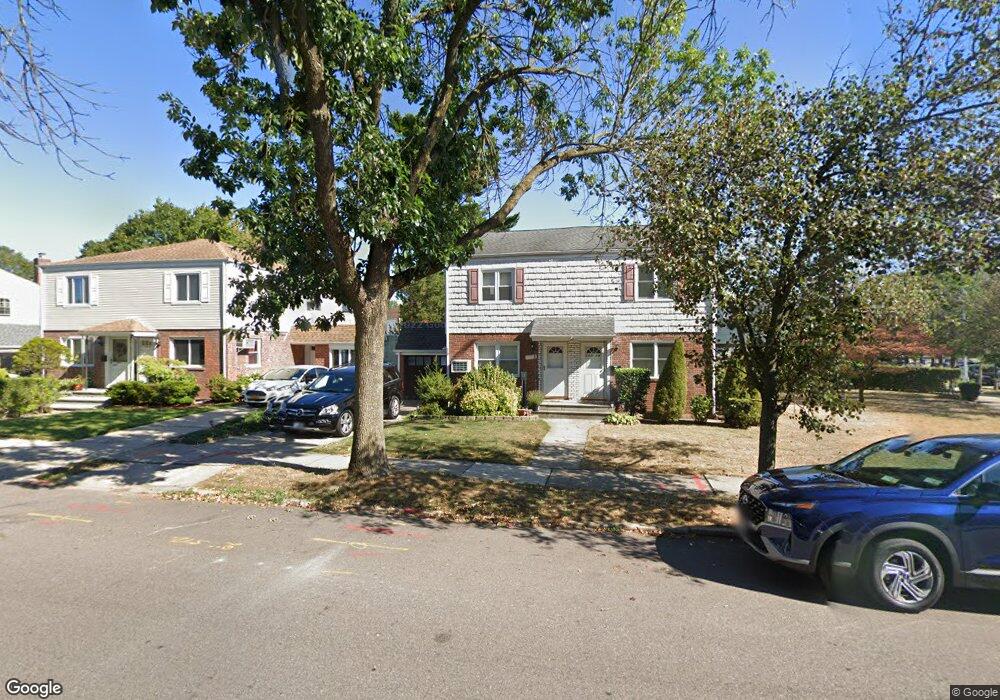 25006 Shiloh Ave, Bellerose, NY 11426 - photo 1