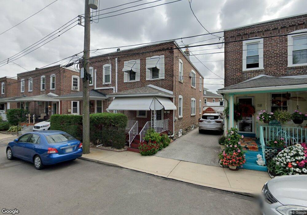 738 W Railroad Ave, Bryn Mawr, PA 19010 - photo 1