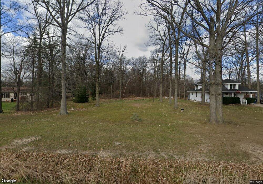 3469 E Hubbard Rd, Midland, MI 48642 - photo 1