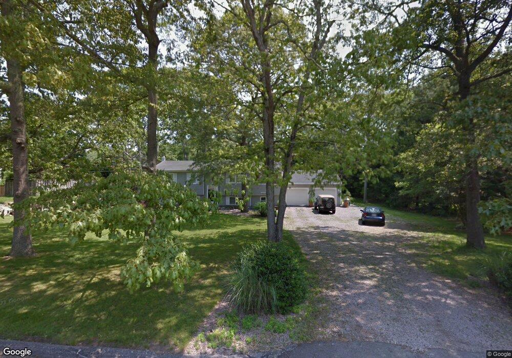 16 Robin Way, Westerly, RI 02891 - photo 1