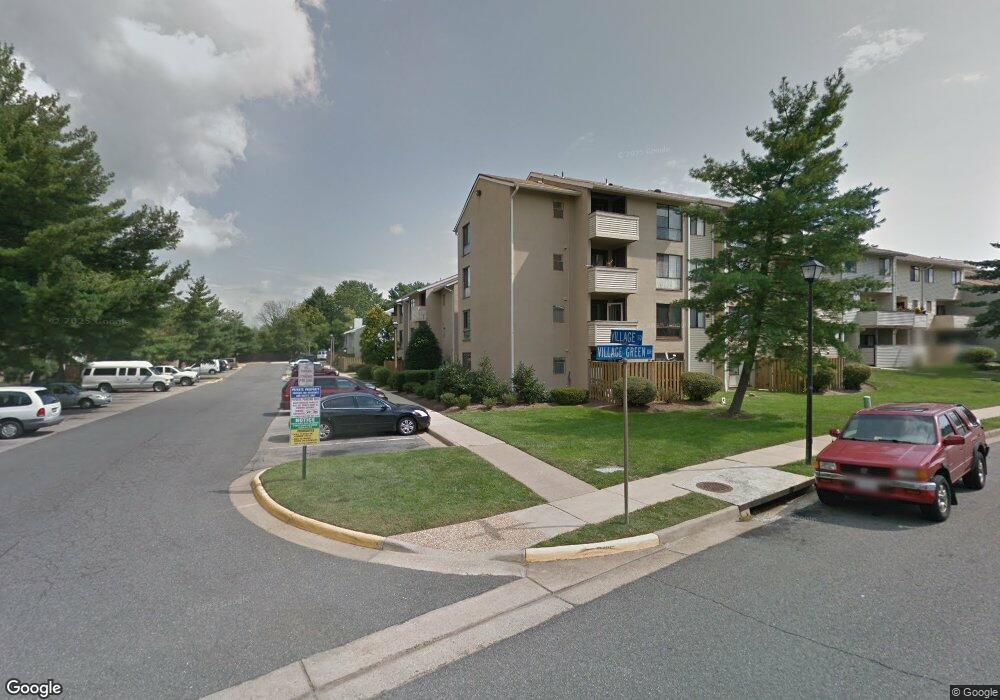 8602B Village Square Dr unit 11/860, Alexandria, VA 22309 - photo 1