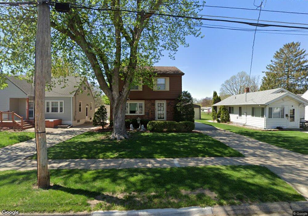 2506 51st St, Des Moines, IA 50310 - photo 1