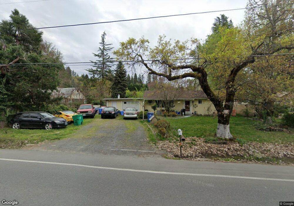 703 W Harbeck Rd, Grants Pass, OR 97527 - photo 1