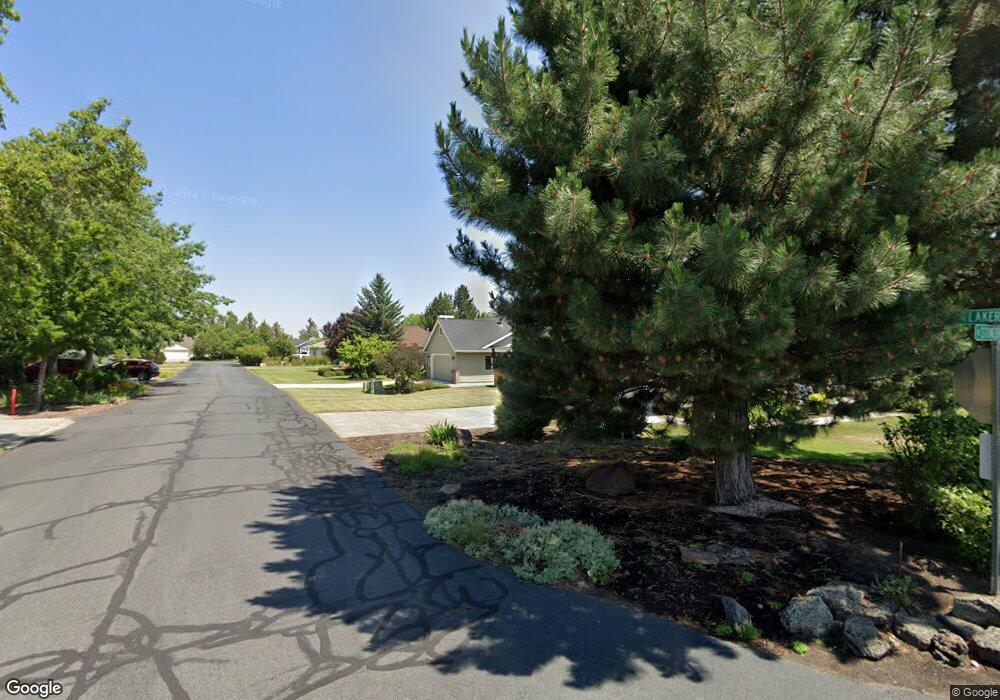 2365 NE Lakeridge Dr, Bend, OR 97701 - photo 1