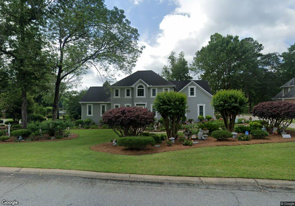128 Lake View Dr N, Macon, GA 31210 - photo 1