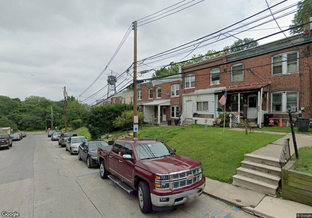 219 Hamilton Ave, Darby, PA 19023 - photo 1