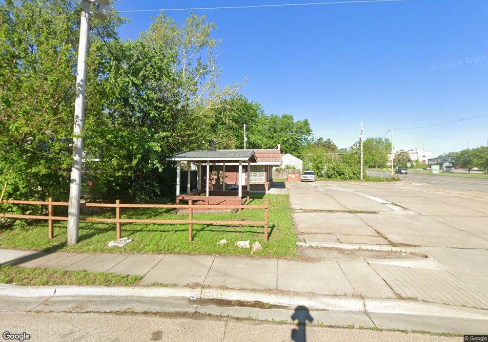 2601 SW 6th Ave, Topeka, KS 66606 - photo 1