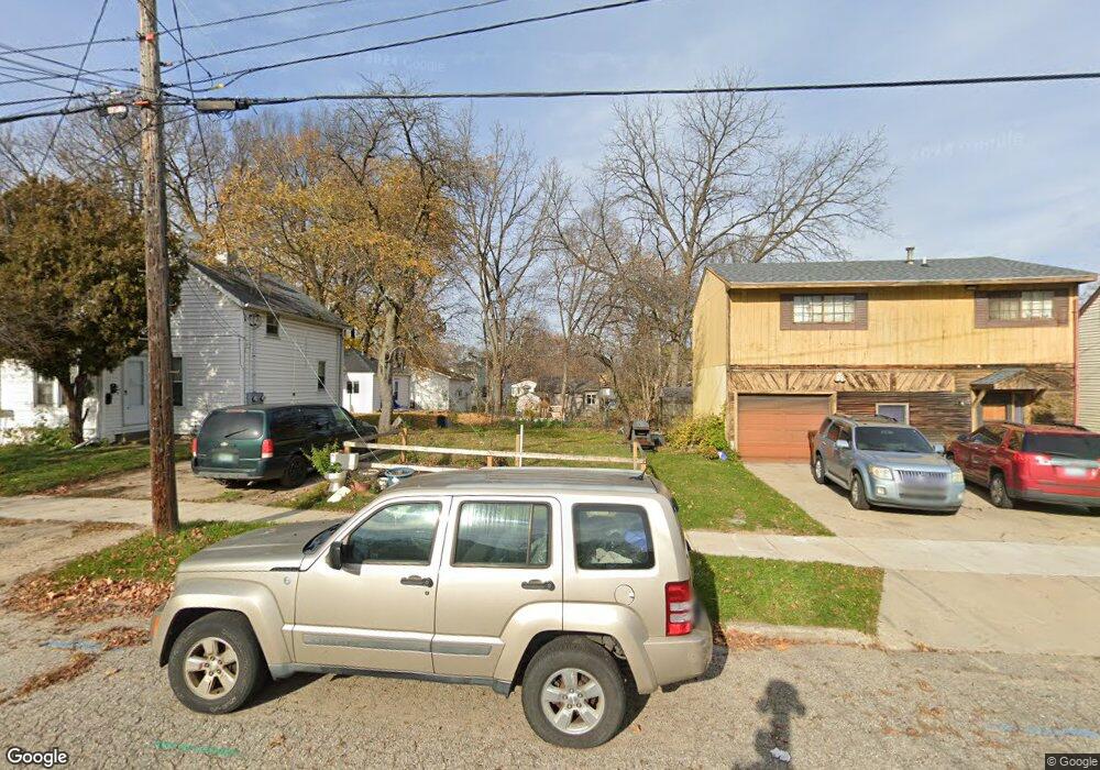 845 Tisdale Ave, Lansing, MI 48910 - photo 1