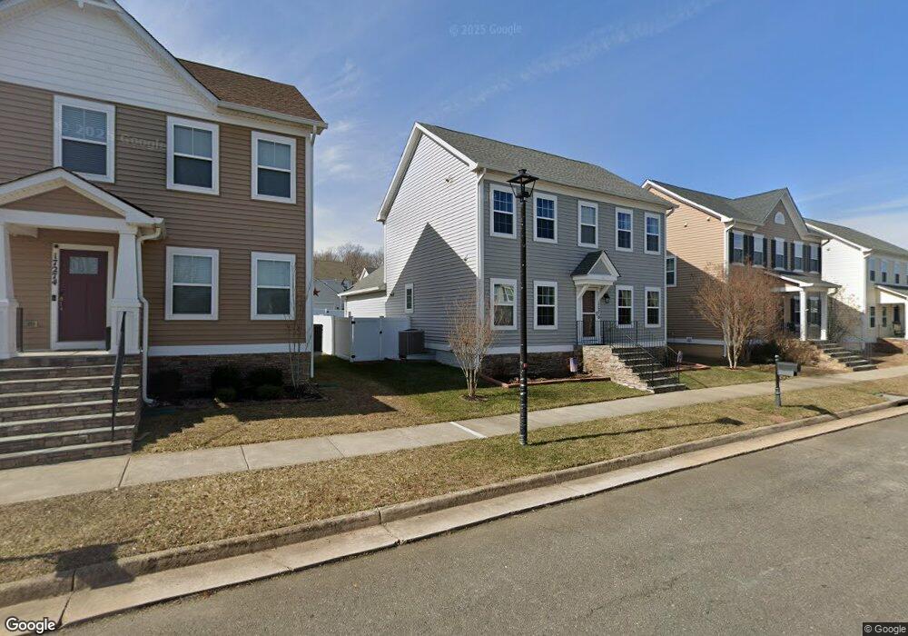 17270 Day Lily Dr, Ruther Glen, VA 22546 - photo 1